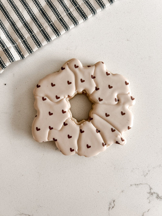 Kelowna - Mini Heart Scrunchie - The Cake Mama
