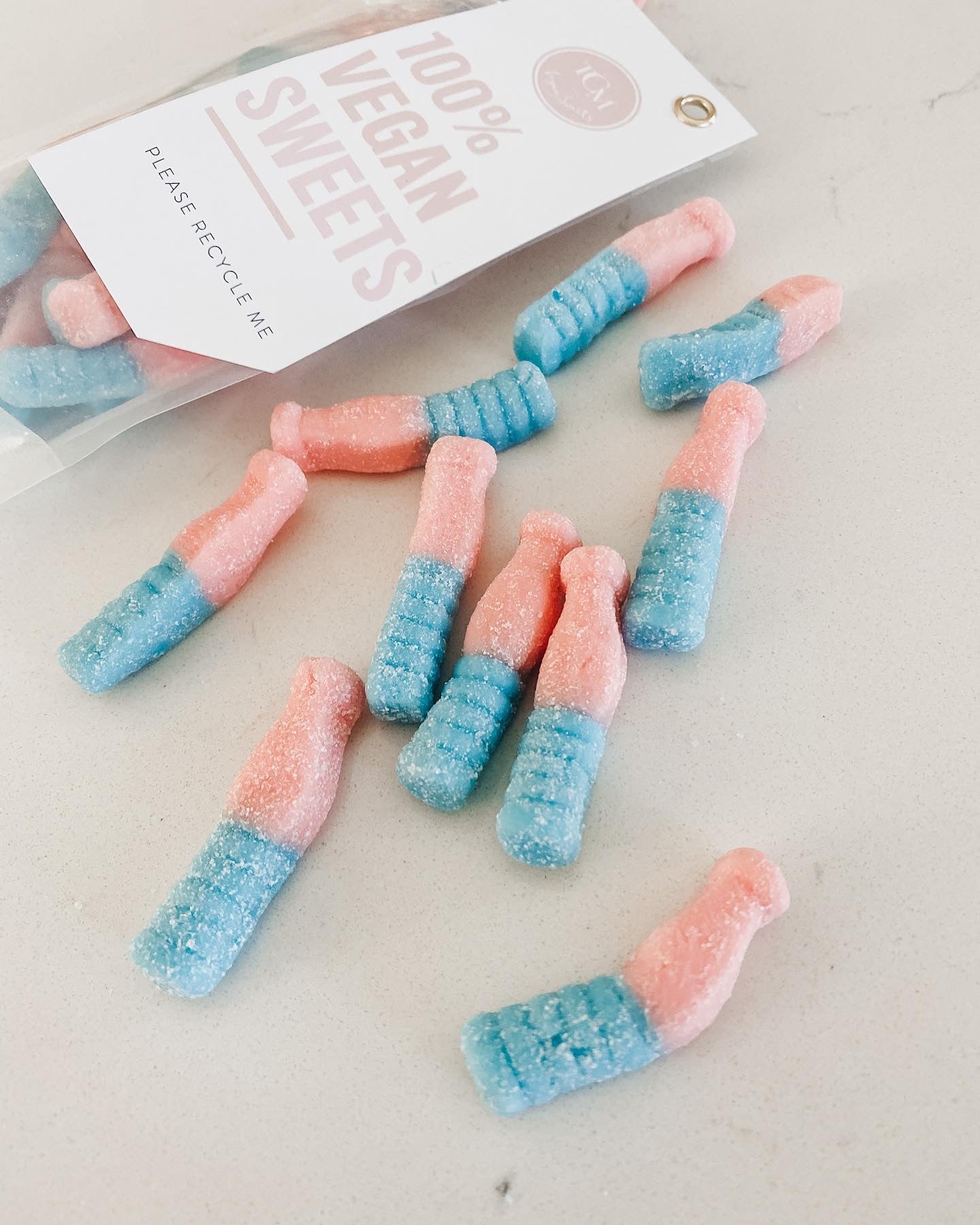 Fizzy Bubblegum Bottles - Vegan Gummies